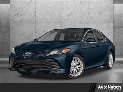 Used 2020 Toyota Camry XLE