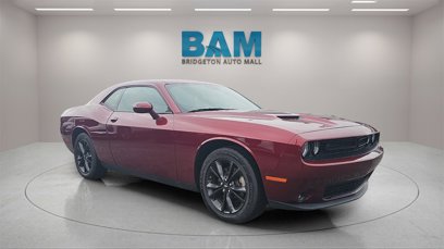 Used 2022 Dodge Challenger SXT