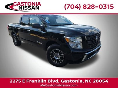 Used 2023 Nissan Titan SV