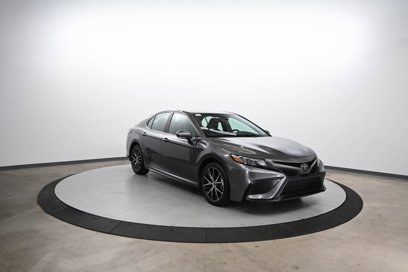 Used 2024 Toyota Camry SE