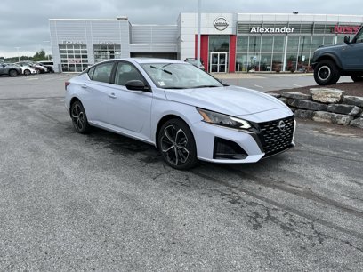New 2025 Nissan Altima 2.5 SR w/ SR Premium Package