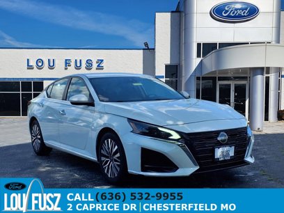 Used 2023 Nissan Altima 2.5 SV