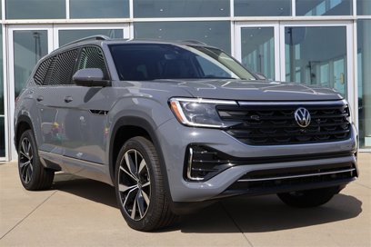 New 2025 Volkswagen Atlas SEL Premium R-Line