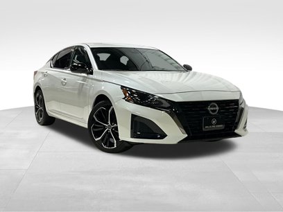 Used 2024 Nissan Altima 2.5 SR