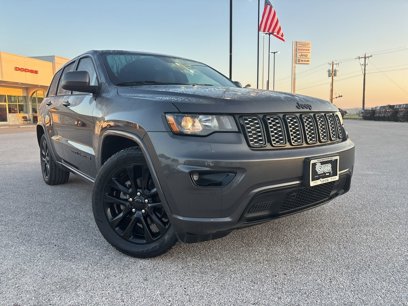 Used 2019 Jeep Grand Cherokee Altitude