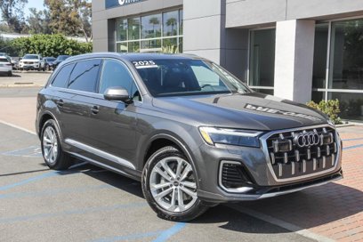 Certified 2025 Audi Q7 2.0T Premium w/ Convenience Package
