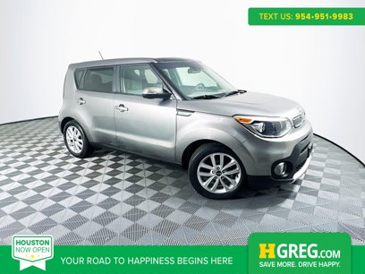 Used 2017 Kia Soul + w/ Primo Package