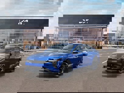 New 2025 Kia K4 EX