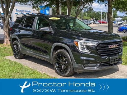 Used 2022 GMC Terrain SLE w/ Driver Convenience Package