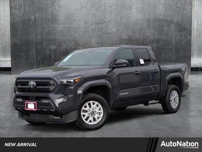 New 2025 Toyota Tacoma SR5