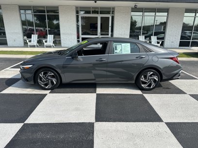 Used 2024 Hyundai Elantra Limited