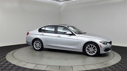 Used 2017 BMW 320i xDrive Sedan