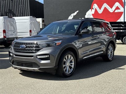 Certified 2022 Ford Explorer XLT w/ Equipment Group 202A