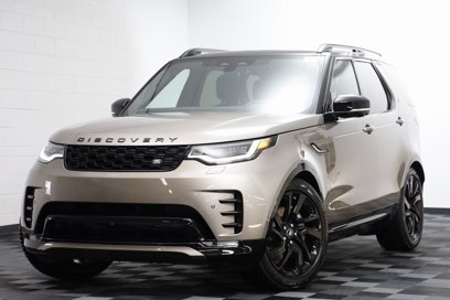 New 2025 Land Rover Discovery Dynamic SE