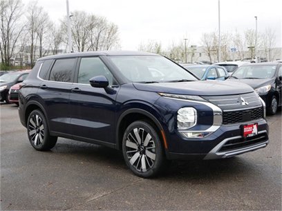 New 2025 Mitsubishi Outlander SE