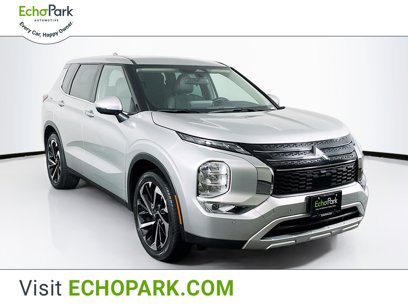Used 2023 Mitsubishi Outlander SE