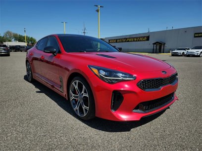 Used 2021 Kia Stinger GT2