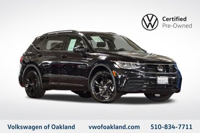 Certified 2024 Volkswagen Tiguan SE R-Line