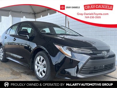 New 2025 Toyota Corolla LE