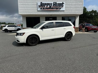 Used 2020 Dodge Journey SE w/ SE Popular Equipment Group