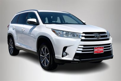 Used 2019 Toyota Highlander XLE