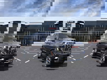 New 2025 GMC Yukon XL Denali w/ Sun & Power Step Package