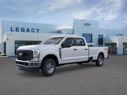 New 2025 Ford F250 Lariat w/ FX4 Off-Road Package