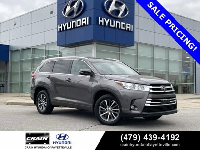 Used 2017 Toyota Highlander XLE
