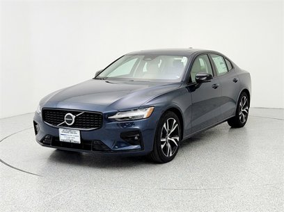 New 2025 Volvo S60 B5 Core w/ Climate Package