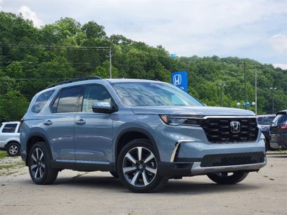 Used 2025 Honda Pilot Touring