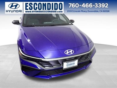 New 2025 Hyundai Elantra SEL