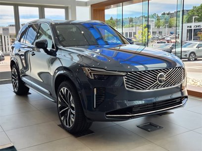 New 2025 Volvo XC90 T8 Ultra w/ Protection Package Premier