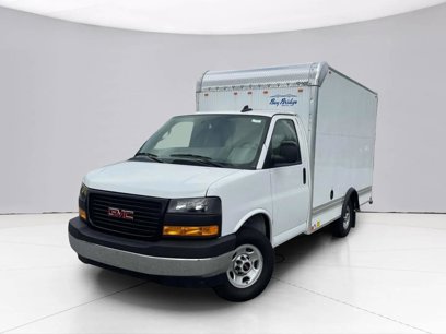 New 2025 GMC Savana 3500 w/ Power Convenience Package