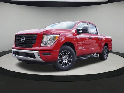 New 2024 Nissan Titan SV w/ SV Convenience Package