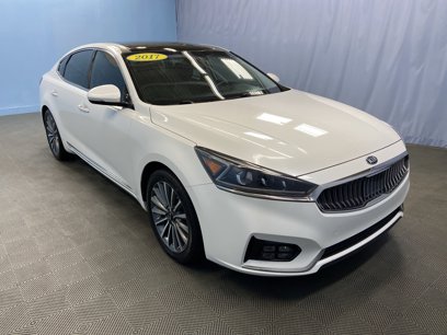 Used 2017 Kia Cadenza Technology
