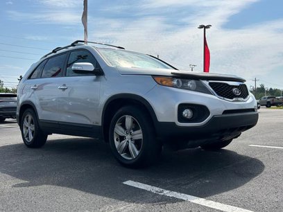 Used 2013 Kia Sorento EX w/ EX V6 Premium Pkg