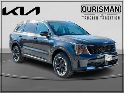 New 2025 Kia Sorento S