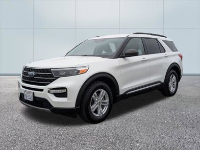 Certified 2022 Ford Explorer XLT w/ Equipment Group 202A