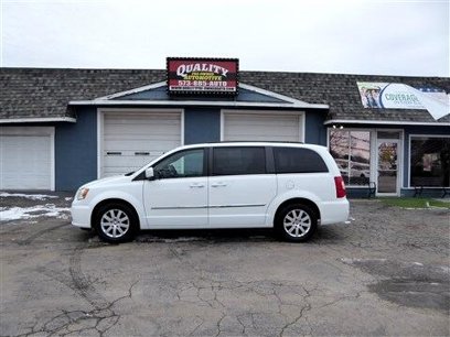 Used 2015 Chrysler Town & Country Touring