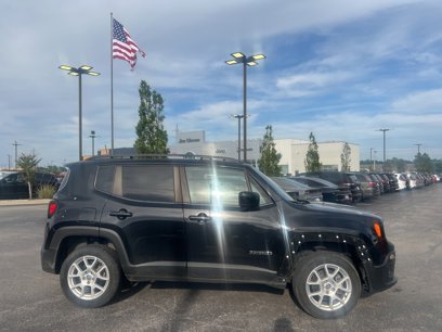 Used 2019 Jeep Renegade Latitude w/ Cold Weather Group