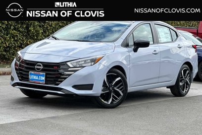 New 2025 Nissan Versa SR w/ Trunk Package