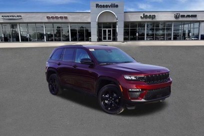 New 2025 Jeep Grand Cherokee Limited w/ Black Appearance Package