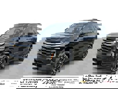 New 2025 Chevrolet Traverse LT w/ Sun and Wheel Package