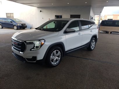 Used 2024 GMC Terrain SLE