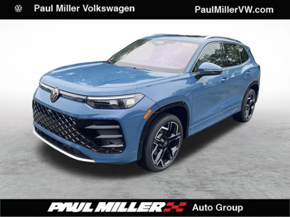 New 2025 Volkswagen Tiguan SEL R-Line