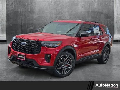 New 2025 Ford Explorer ST-Line w/ Premium Package