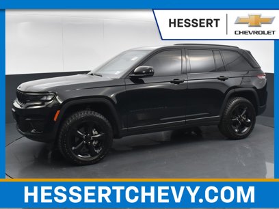 Used 2023 Jeep Grand Cherokee Altitude