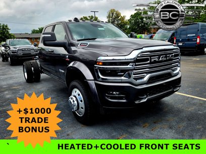 New 2025 RAM 4500 4x4 Crew Cab DRW w/ Laramie Trim Package