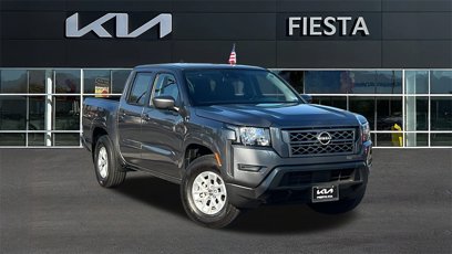 Used 2024 Nissan Frontier SV w/ Technology Package