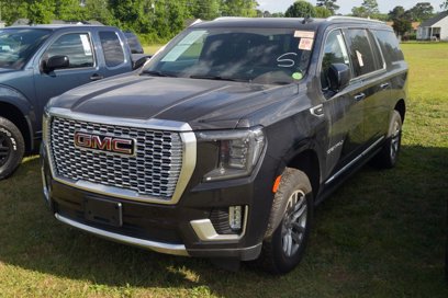 Used 2022 GMC Yukon XL Denali w/ Denali Ultimate Package
